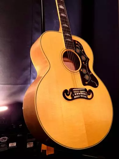 Gibson - SJ-200 Original - Antique Natural 2